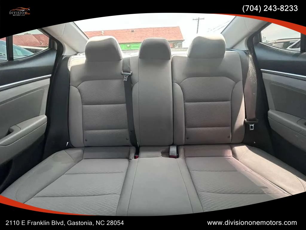 Used 2019 Hyundai Elantra Value Edition FWD image 22