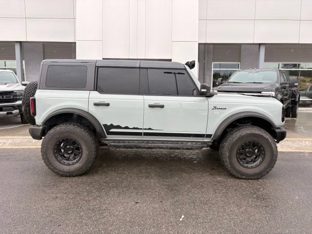 Used 2023 Ford Bronco Wildtrak AWD/4WD image 3
