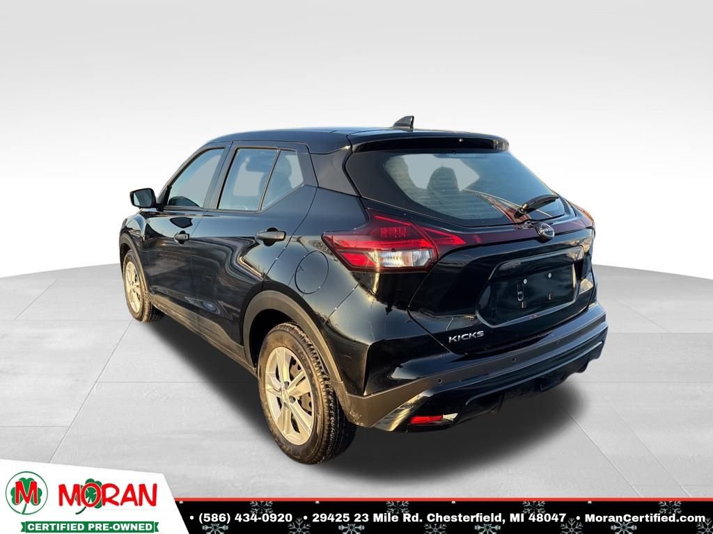 Used 2025 Nissan Kicks Play S image 3