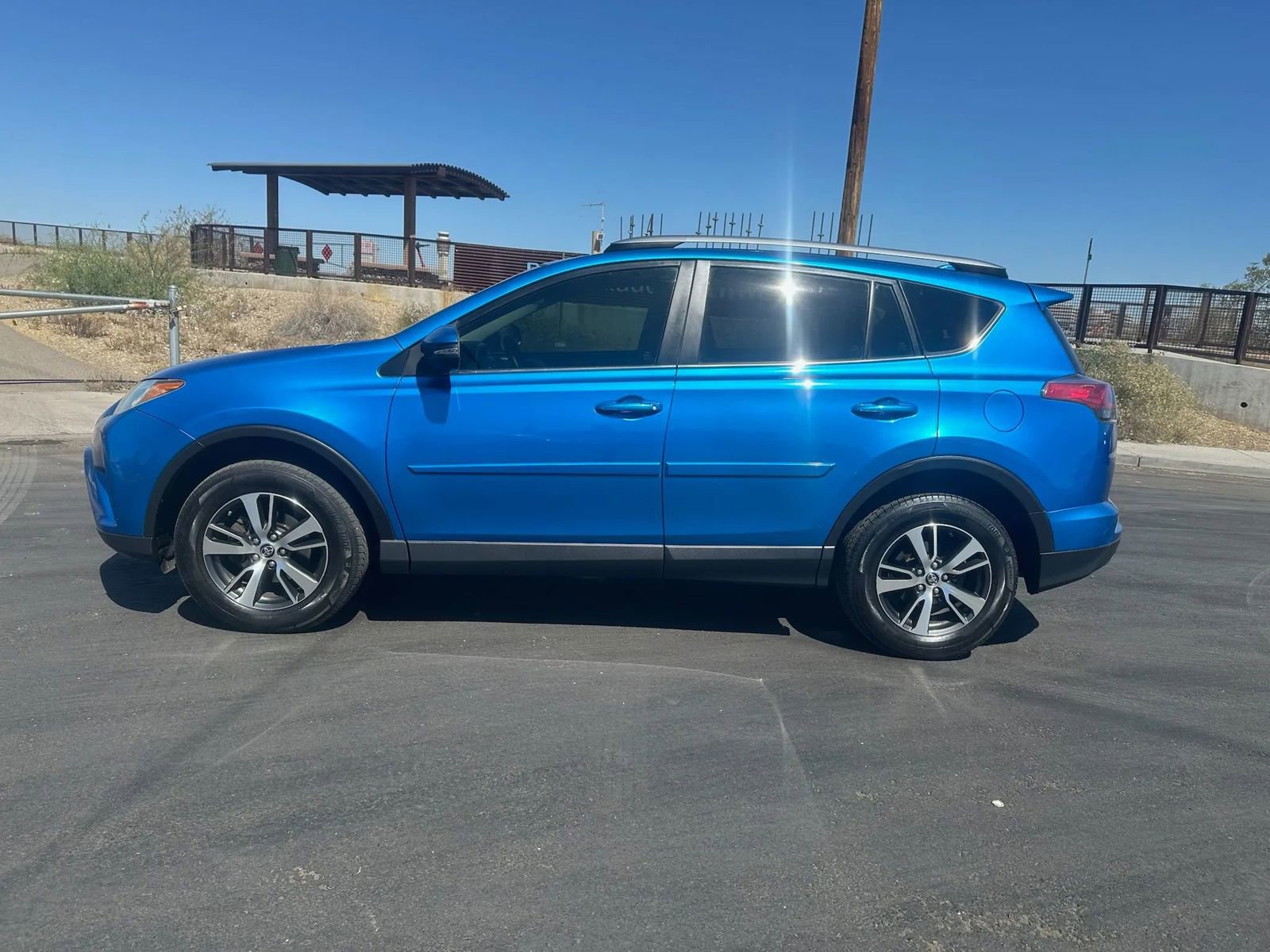 Used 2017 Toyota RAV4 XLE image 6