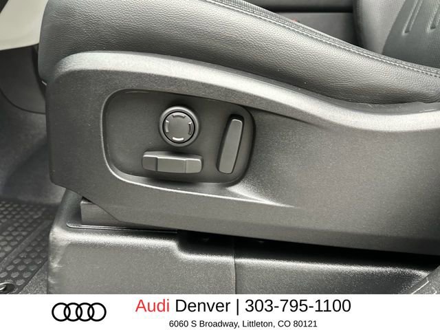 Used 2022 Land Rover Defender 110 X-Dynamic SE image 13