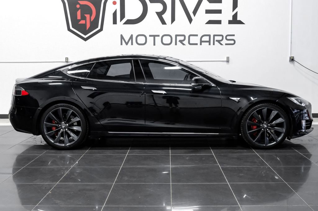 Used 2016 Tesla Model S P90D image 9
