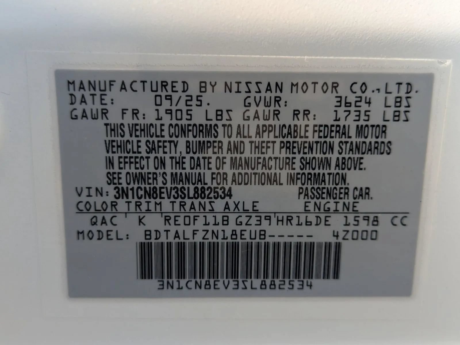 New 2025 Nissan Versa SV w/ Trunk Package FWD image 23