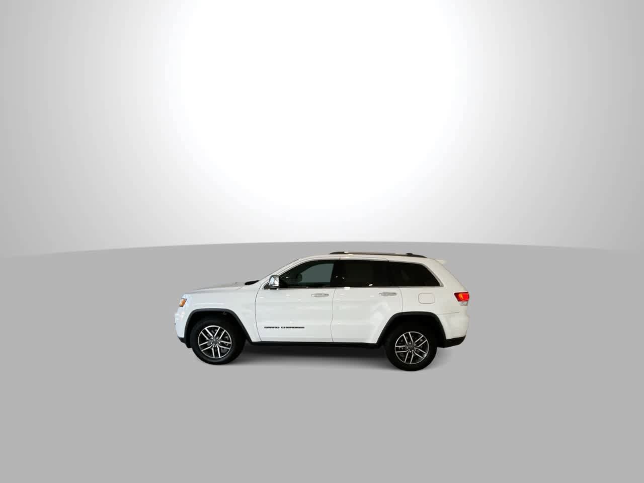 Used 2021 Jeep Grand Cherokee Limited w/ Trailer Tow Group IV AWD/4WD image 5