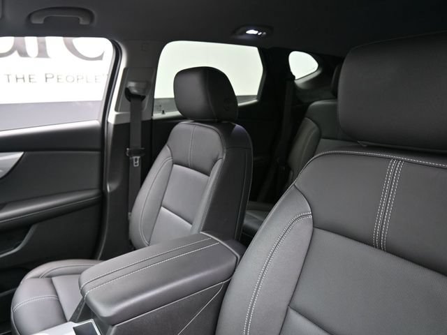 Used 2023 Chevrolet Blazer LT w/ Midnight/Sport Edition FWD image 16