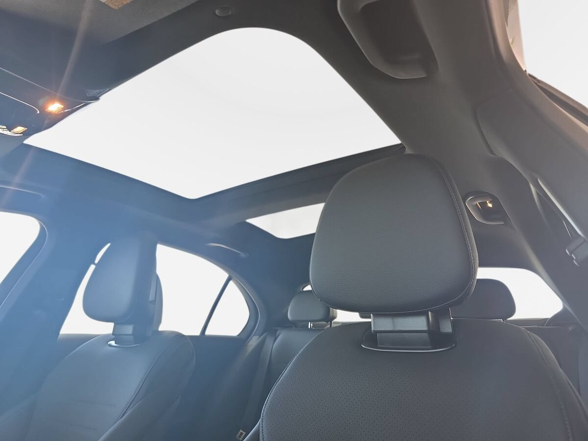 New 2026 Mercedes-Benz C 300 4MATIC Sedan image 29