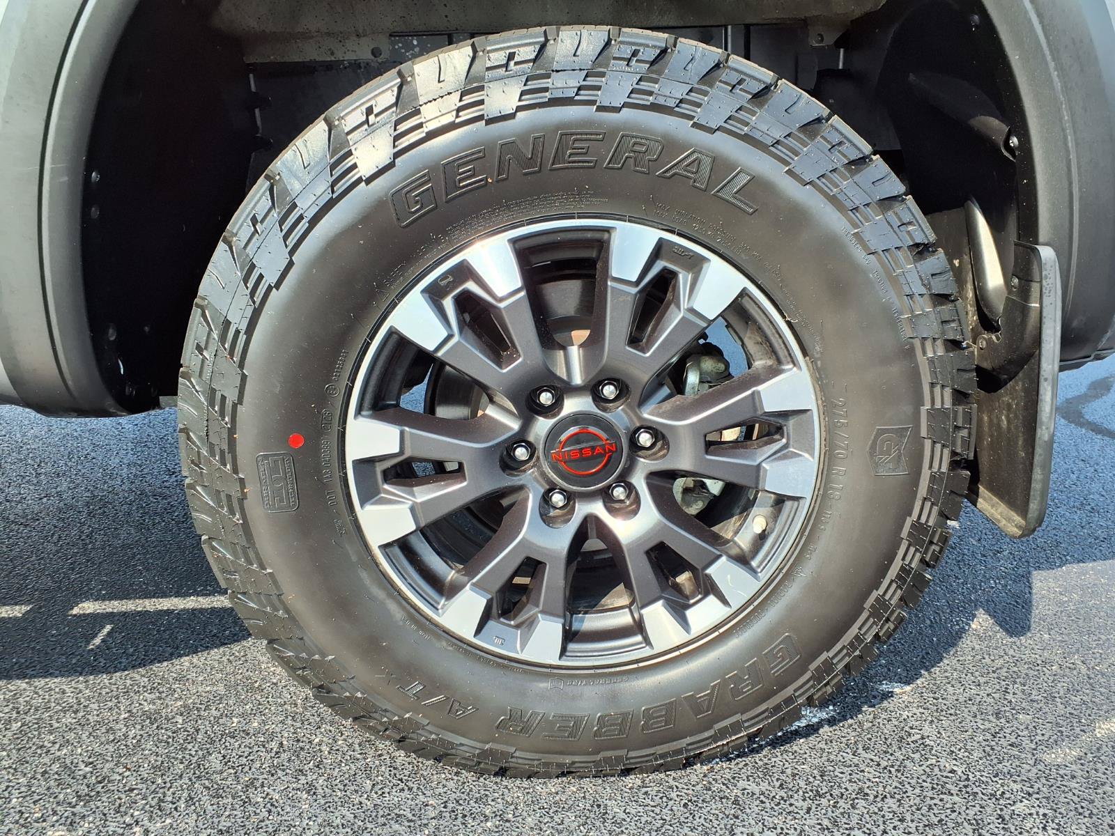 Used 2023 Nissan Titan PRO-4X w/ Pro-4x Convenience Package AWD/4WD image 34