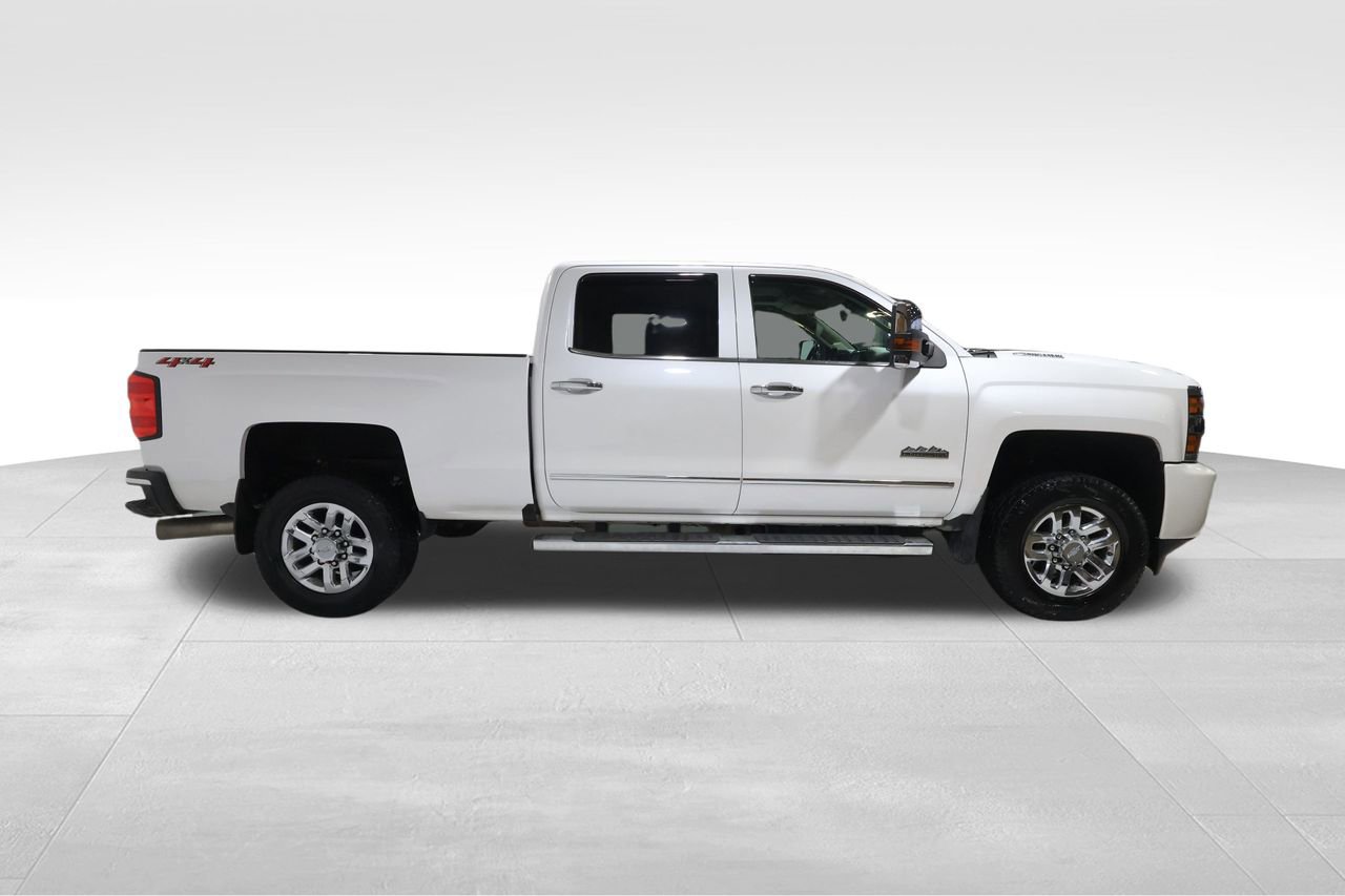 Used 2019 Chevrolet Silverado 3500 High Country w/ Duramax Plus Package image 4