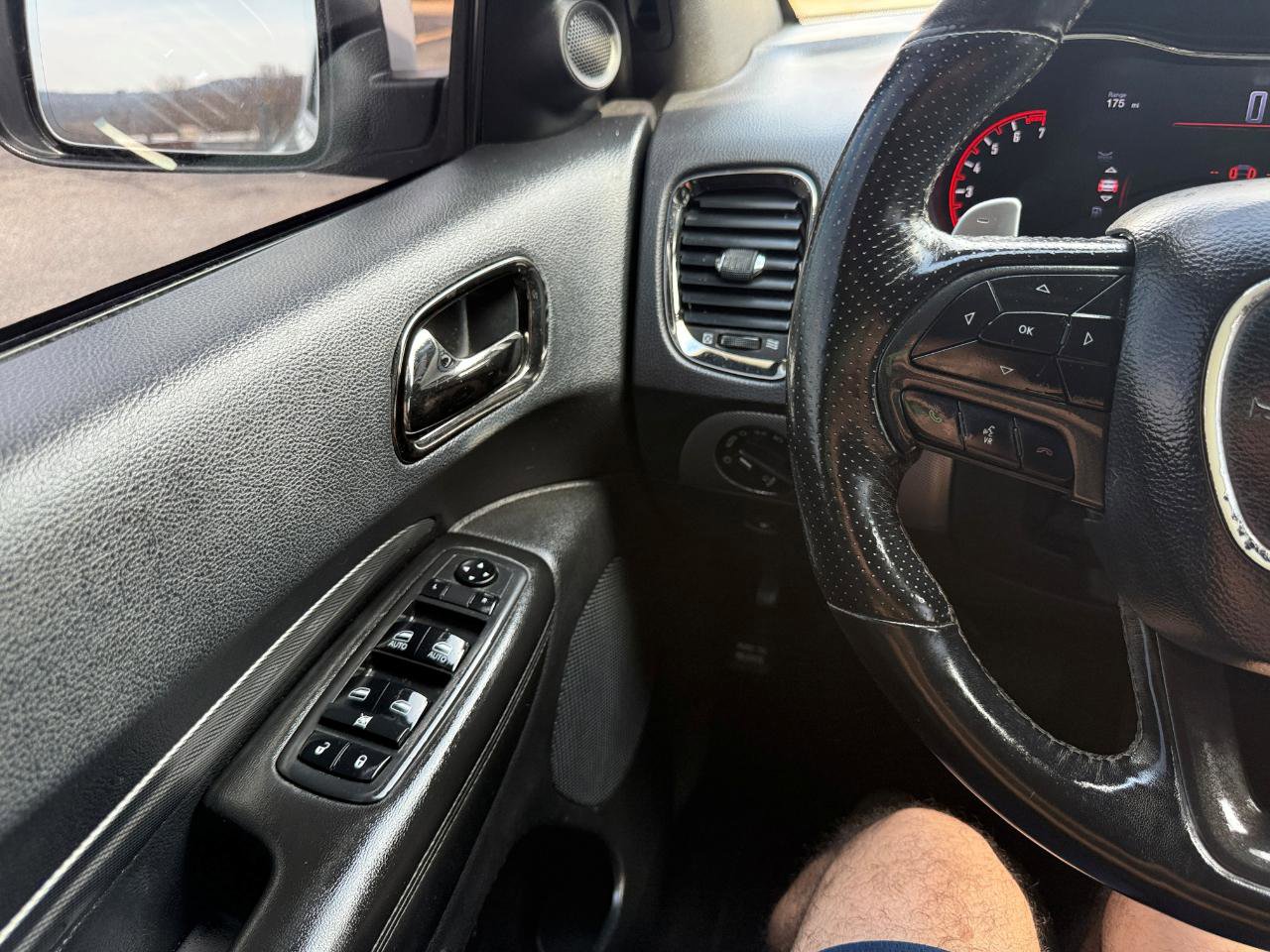 Used 2019 Dodge Durango GT image 27