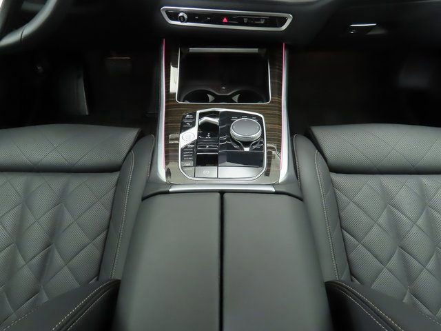 Used 2025 BMW X5 xDrive40i image 16