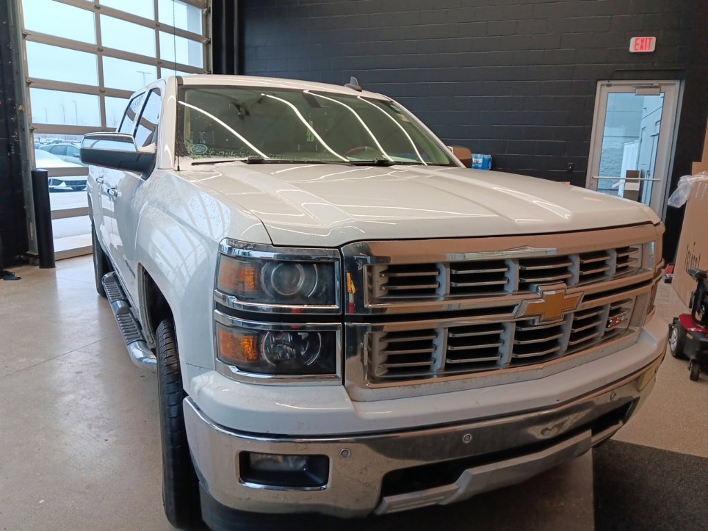 Used 2015 Chevrolet Silverado 1500 LTZ Z71 w/ LTZ Plus Package image 1