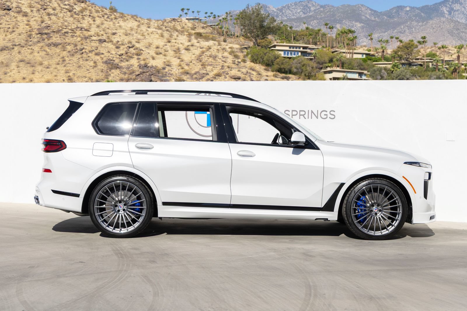 New 2026 BMW ALPINA XB7 AWD/4WD image 6