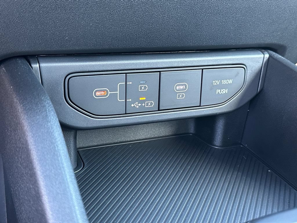 New 2026 Kia K4 FWD image 22