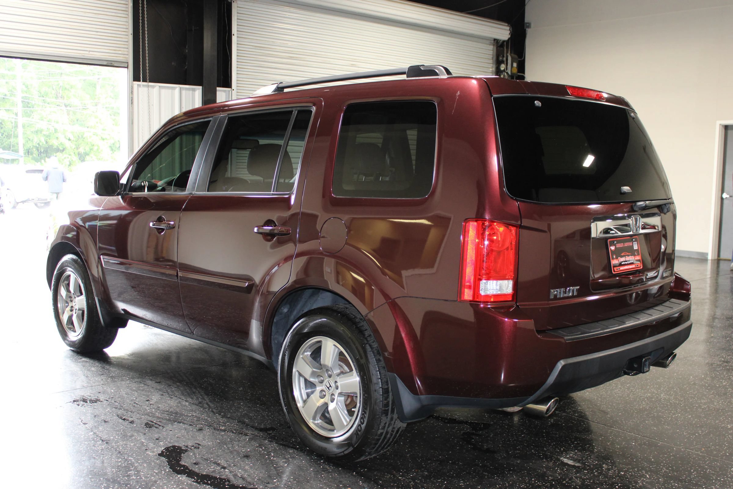Used 2011 Honda Pilot EX-L image 5