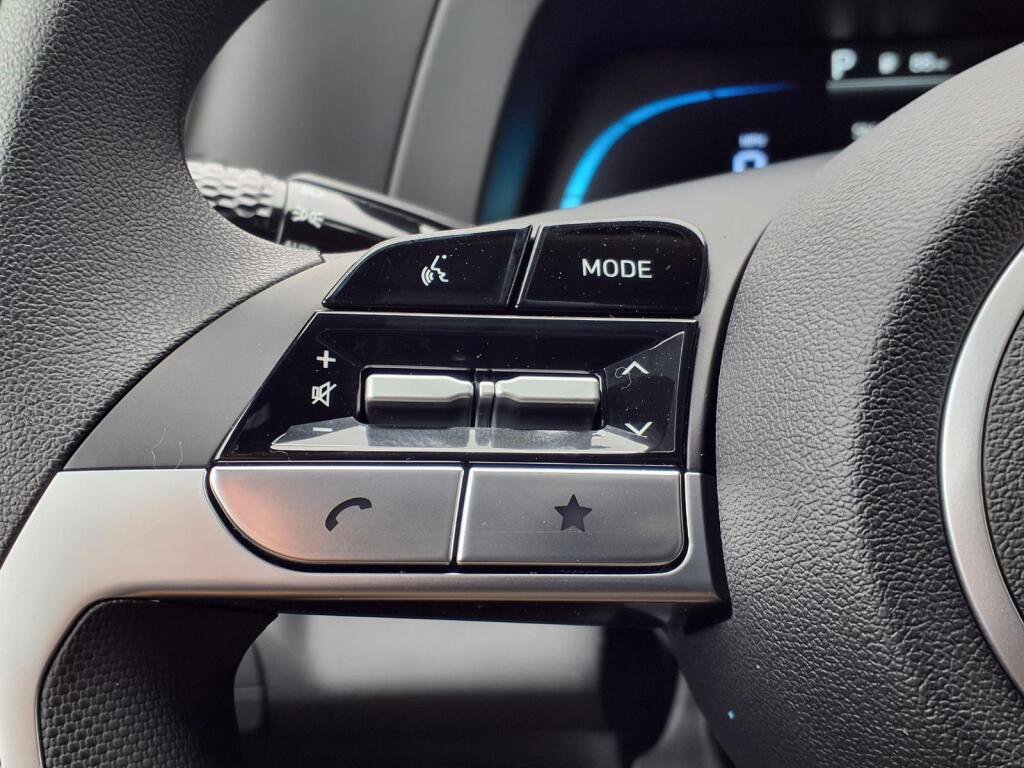 New 2026 Hyundai Elantra SE image 10