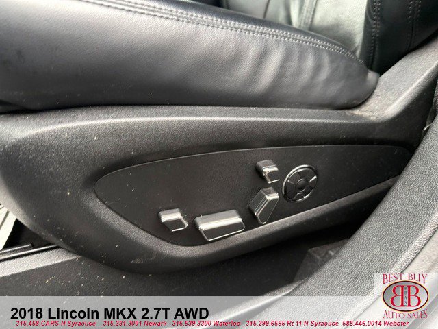 Used 2018 Lincoln MKX Reserve w/ Driver Assistance Package AWD/4WD image 17