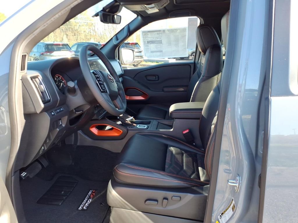 Certified 2026 Nissan Frontier PRO-4X w/ Pro Premium Package AWD/4WD image 6