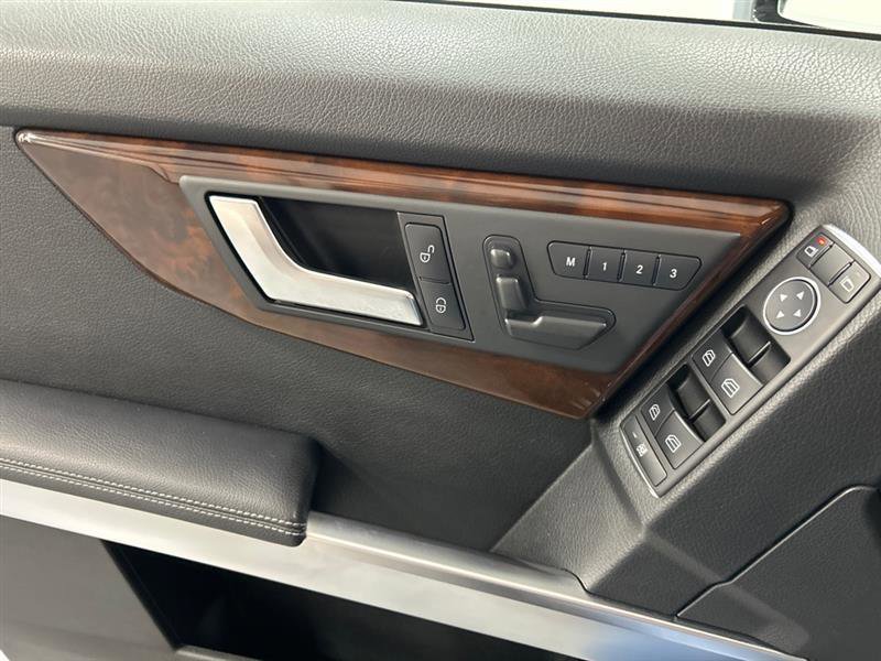 Used 2013 Mercedes-Benz GLK 350 2WD image 23