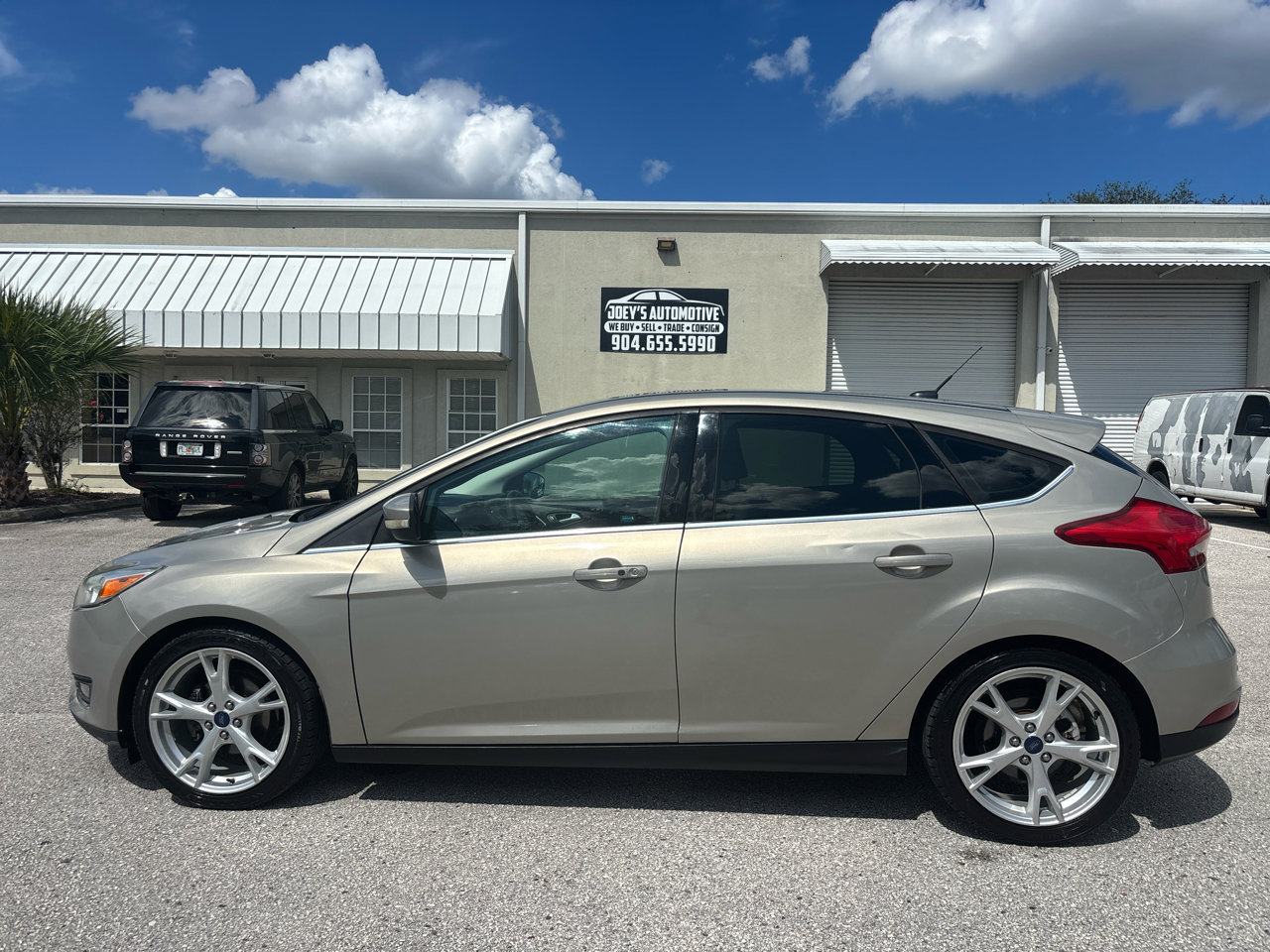 Used 2015 Ford Focus Titanium w/ Titanium Technology Package