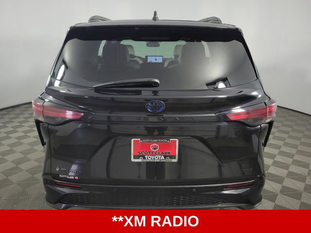 Used 2025 Toyota Sienna XSE w/ XSE Plus Package AWD/4WD image 7