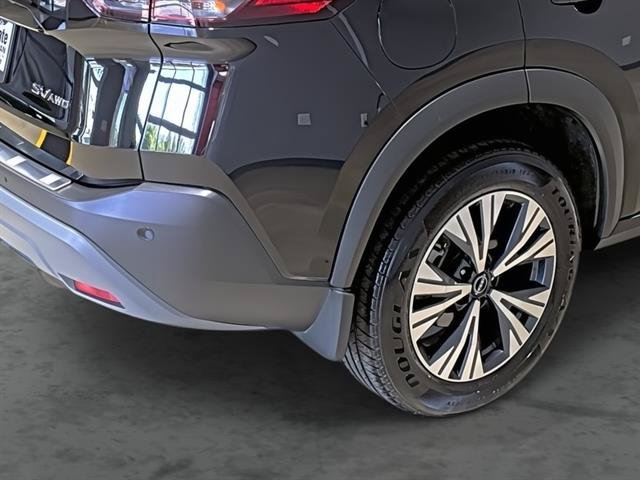 Used 2023 Nissan Rogue SV w/ SV Premium Package AWD/4WD image 13