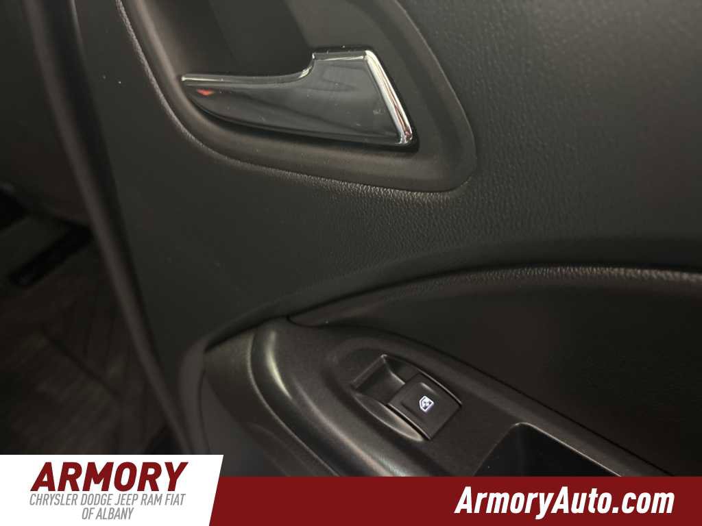 Used 2022 Chevrolet Colorado LT w/ LT Convenience Package image 27