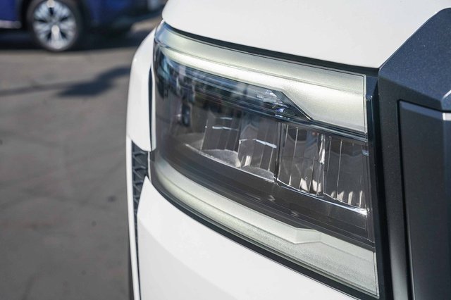 New 2026 Nissan Frontier Pro-X w/ Pro-X Convenience Package image 11