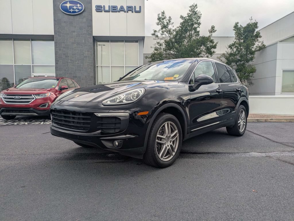 Used 2016 Porsche Cayenne AWD/4WD image 10
