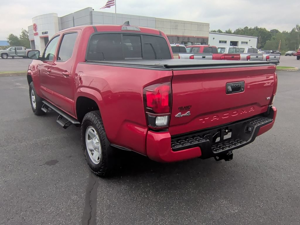 Used 2022 Toyota Tacoma SR AWD/4WD image 6