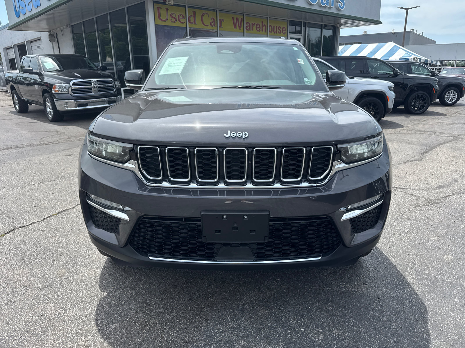 Used 2022 Jeep Grand Cherokee Limited 4xe AWD/4WD image 2