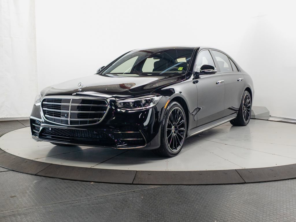 Used 2023 Mercedes-Benz S 580 4MATIC Sedan w/ AMG Line video 3