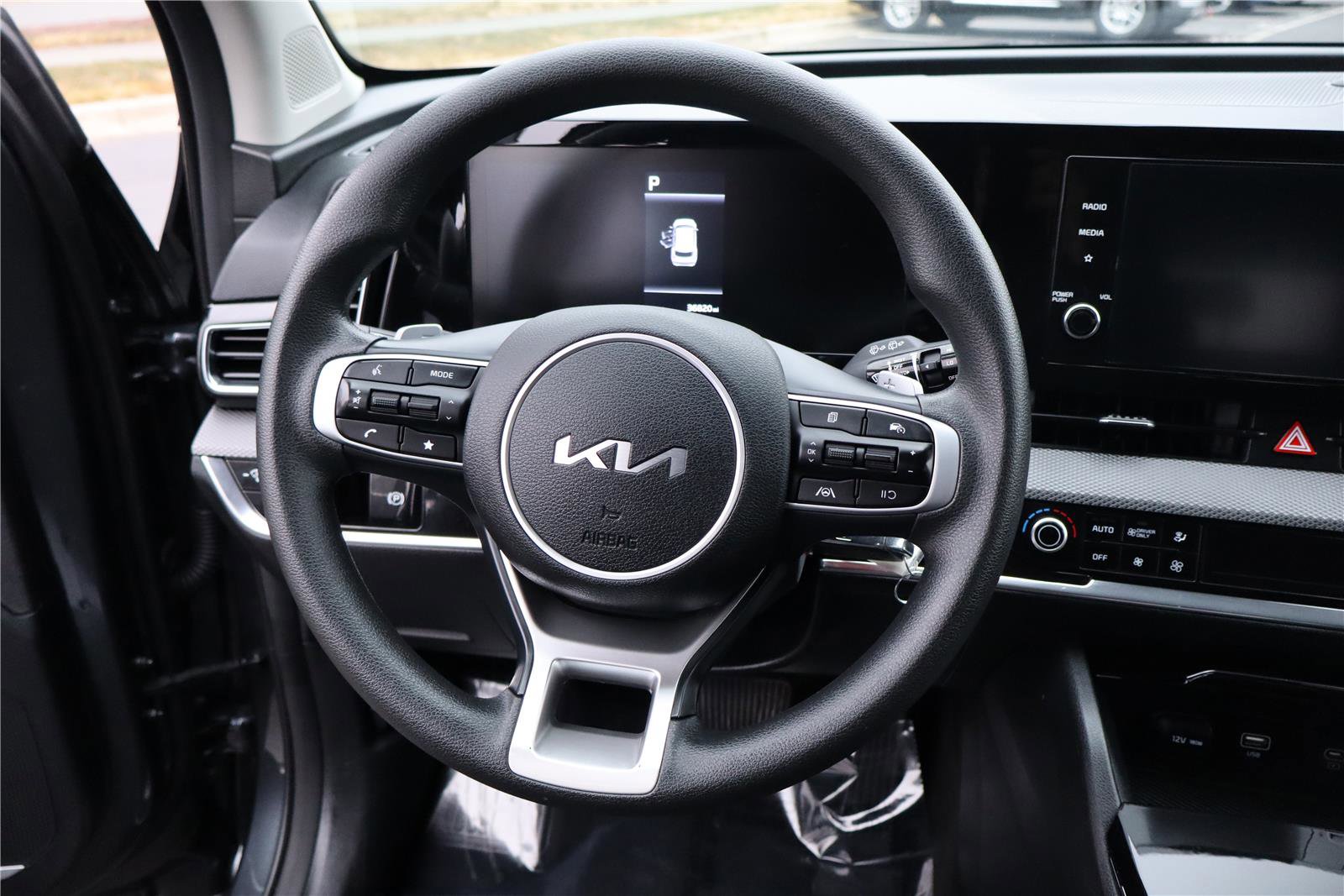 Certified 2023 Kia Sportage LX image 16