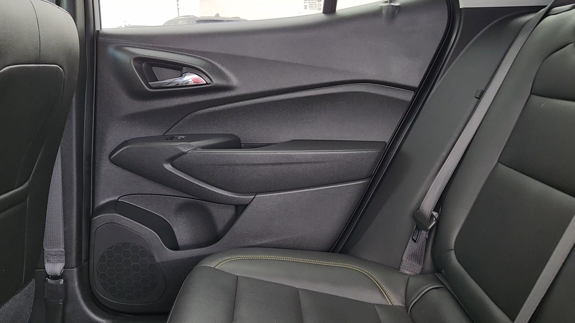 Used 2024 Chevrolet Trax ACTIV w/ Driver Confidence Package image 16