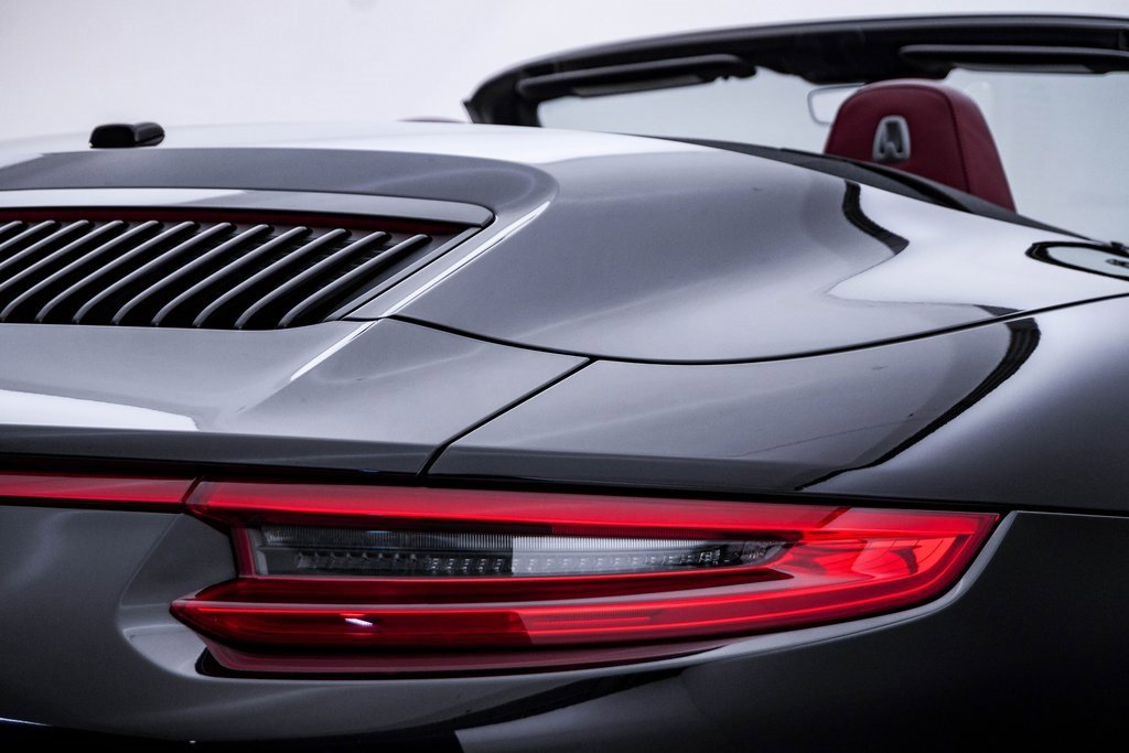 Used 2017 Porsche 911 Carrera 4S image 14
