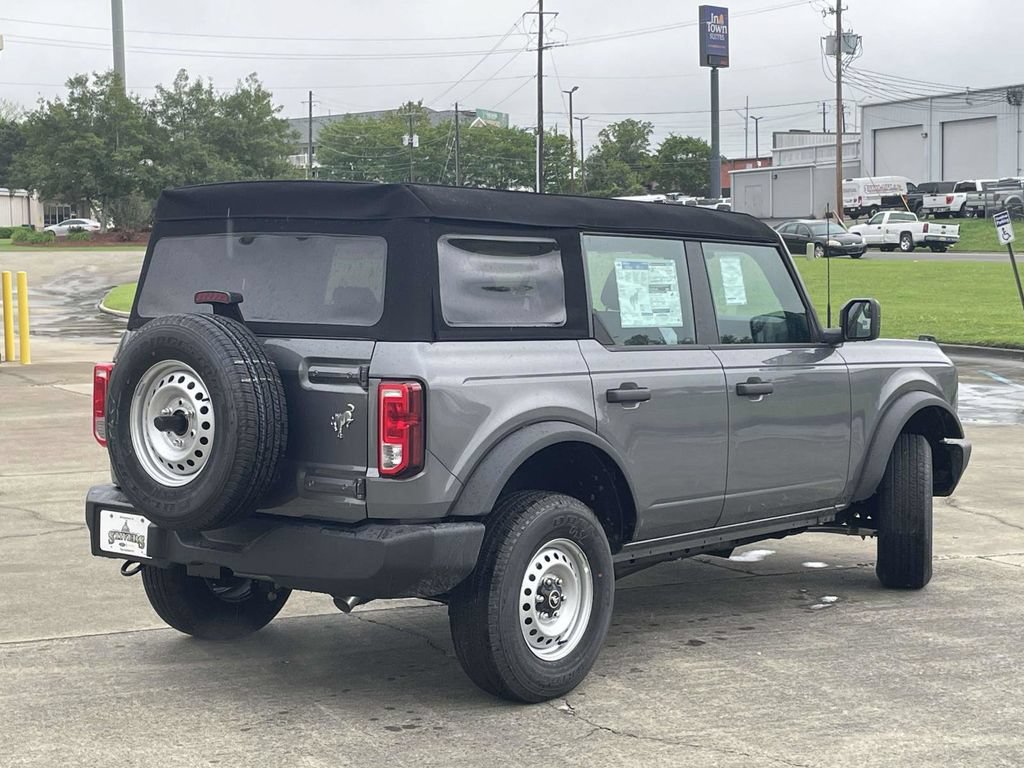 New 2025 Ford Bronco 4-Door AWD/4WD image 3