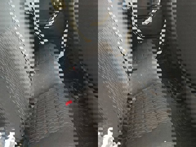 Used 2012 Jeep Wrangler Unlimited Sahara w/ Max Tow Pkg image 8