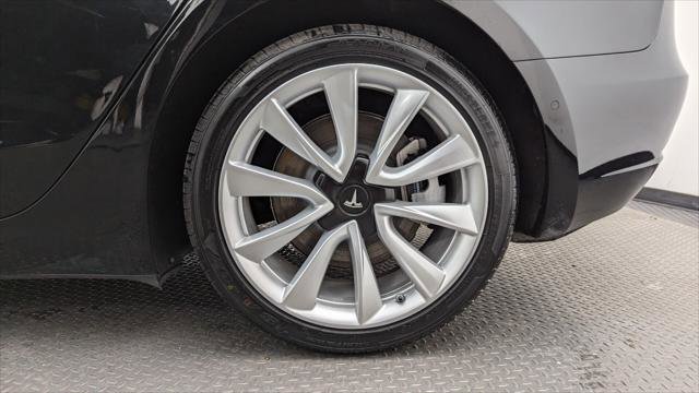 Used 2018 Tesla Model 3 Long Range AWD/4WD image 24