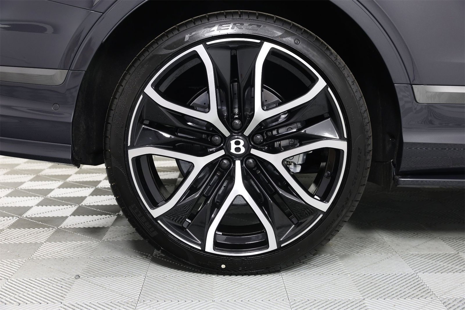 New 2026 Bentley Bentayga Speed image 18