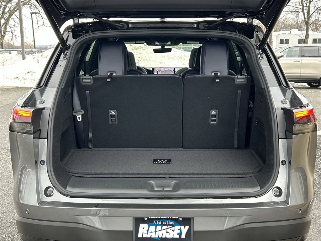 New 2026 INFINITI QX60 Sport w/ Dark Cargo Package image 18