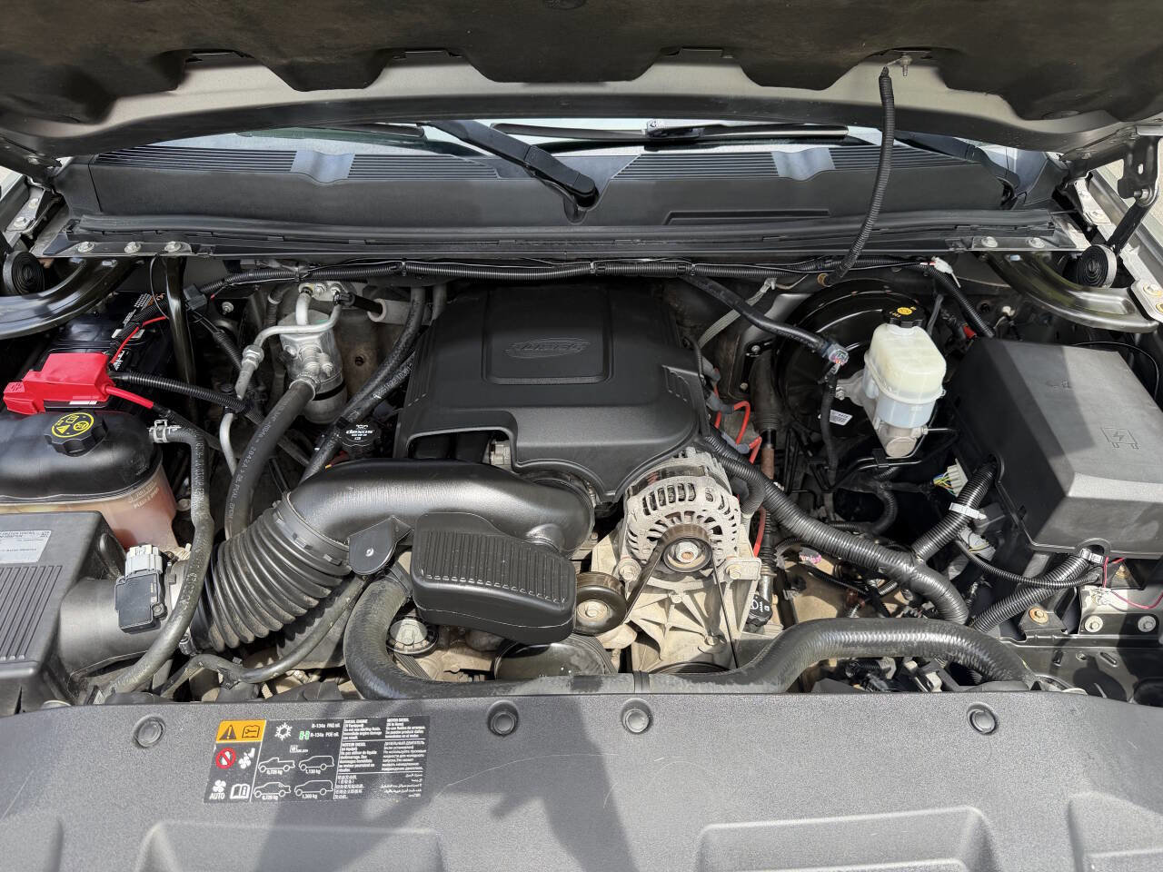 Used 2013 Chevrolet Silverado 1500 LT AWD/4WD image 9