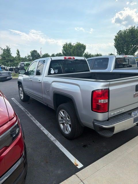 Used 2018 GMC Sierra 1500 SLE w/ SLE Value Package AWD/4WD image 7