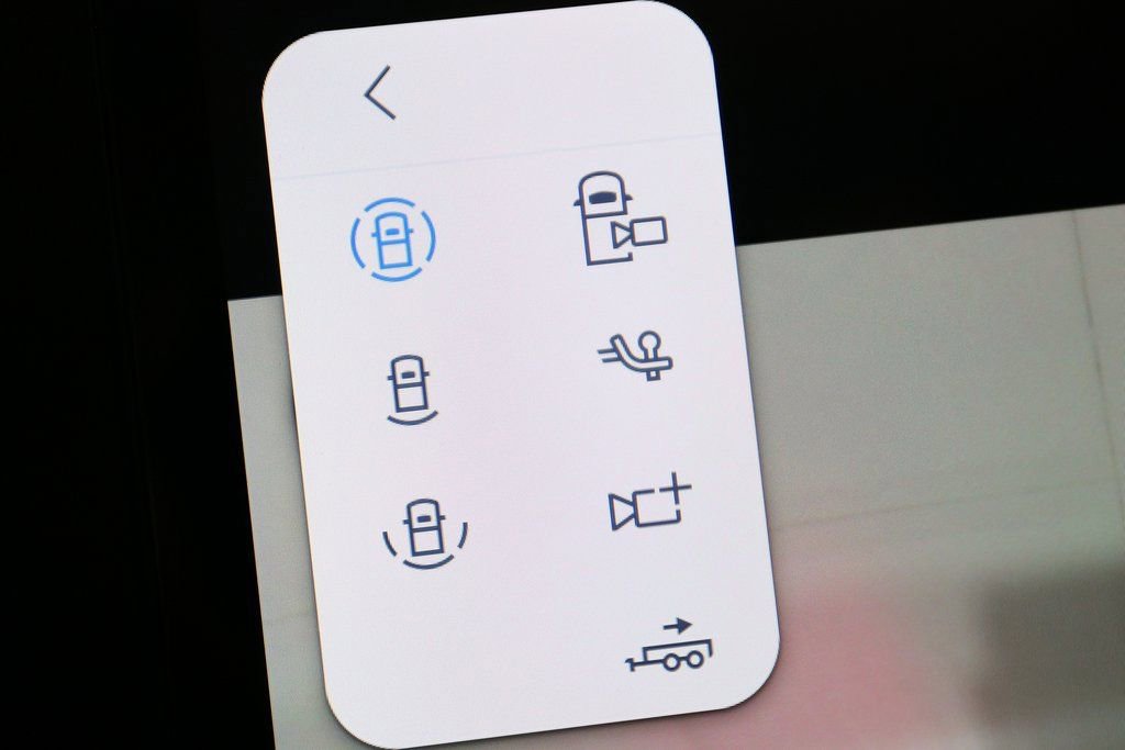 Used 2025 Ford F450 Lariat w/ Lariat Ultimate Package image 28