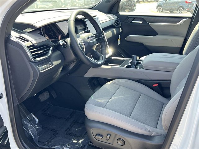 New 2025 GMC Acadia Elevation image 9