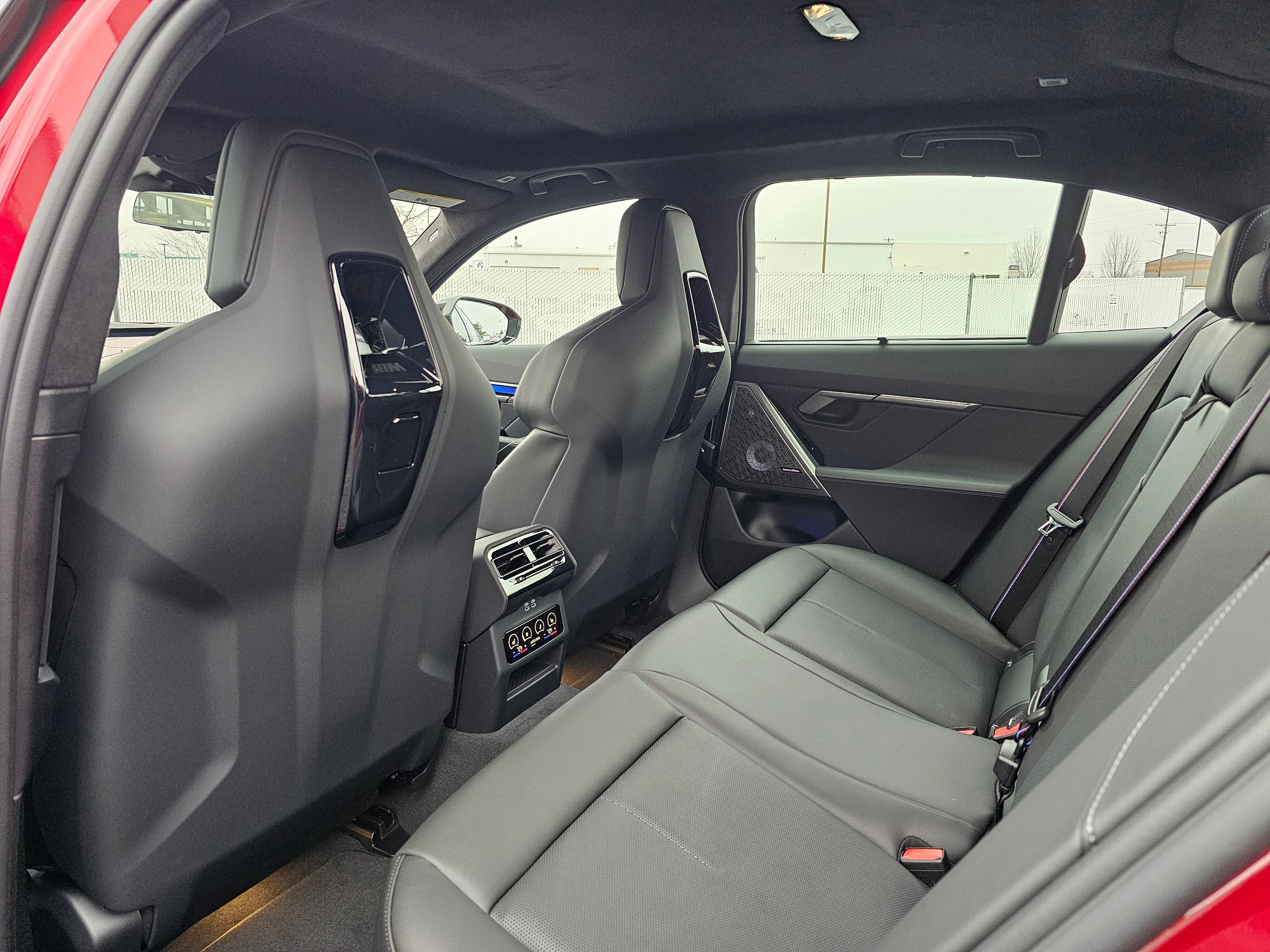 New 2026 BMW M5 w/ Carbon Package image 44