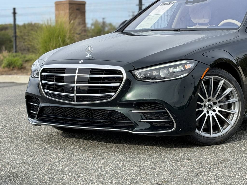 Used 2023 Mercedes-Benz S 500 4MATIC image 3
