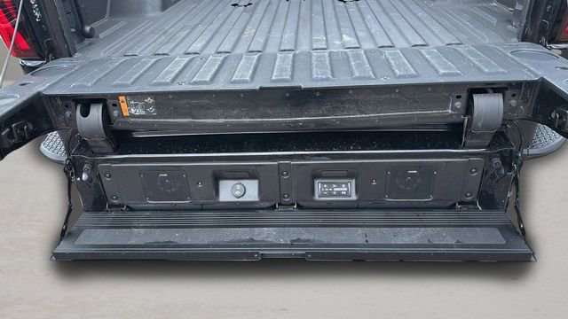 Used 2024 GMC Sierra 2500 Denali Ultimate image 39