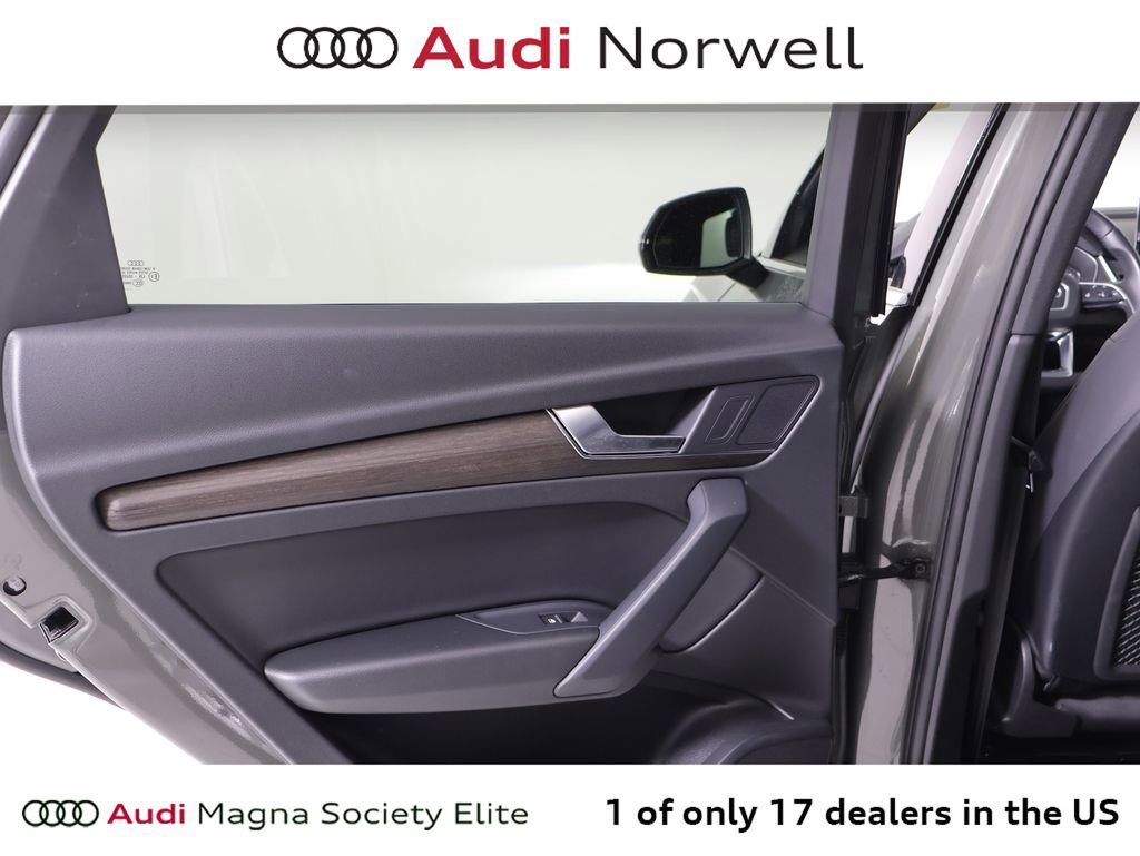 Certified 2023 Audi Q5 2.0T Premium w/ Convenience Package AWD/4WD image 21