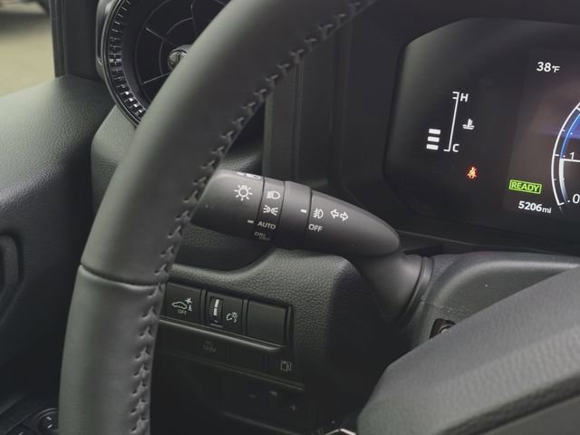 Used 2025 Toyota Land Cruiser image 25