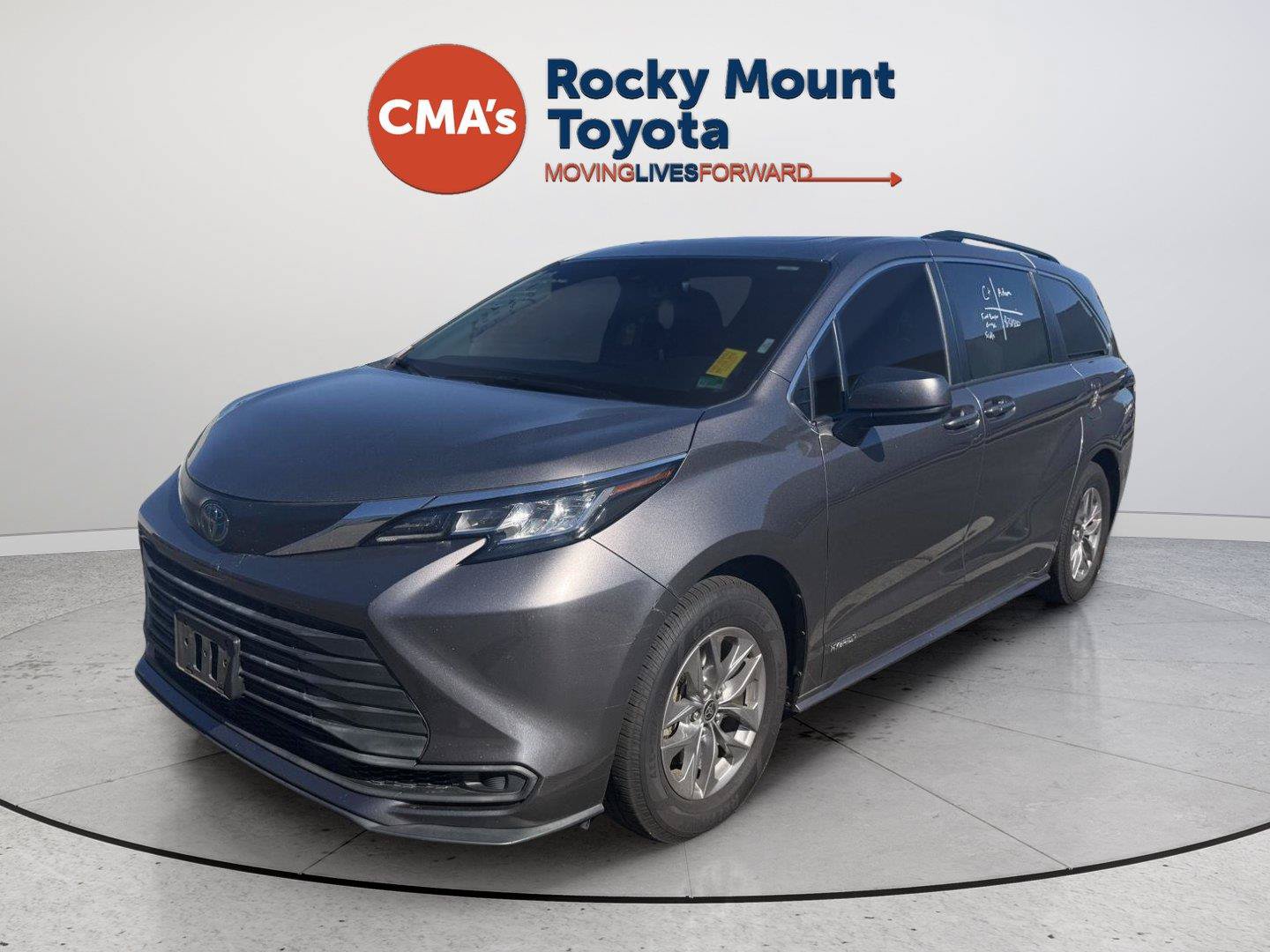 Used 2021 Toyota Sienna LE w/ LE Plus Package AWD/4WD image 1