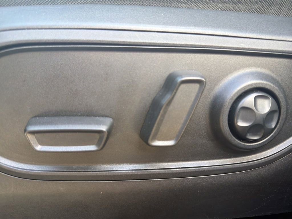 Used 2021 Jeep Grand Cherokee L Limited image 23